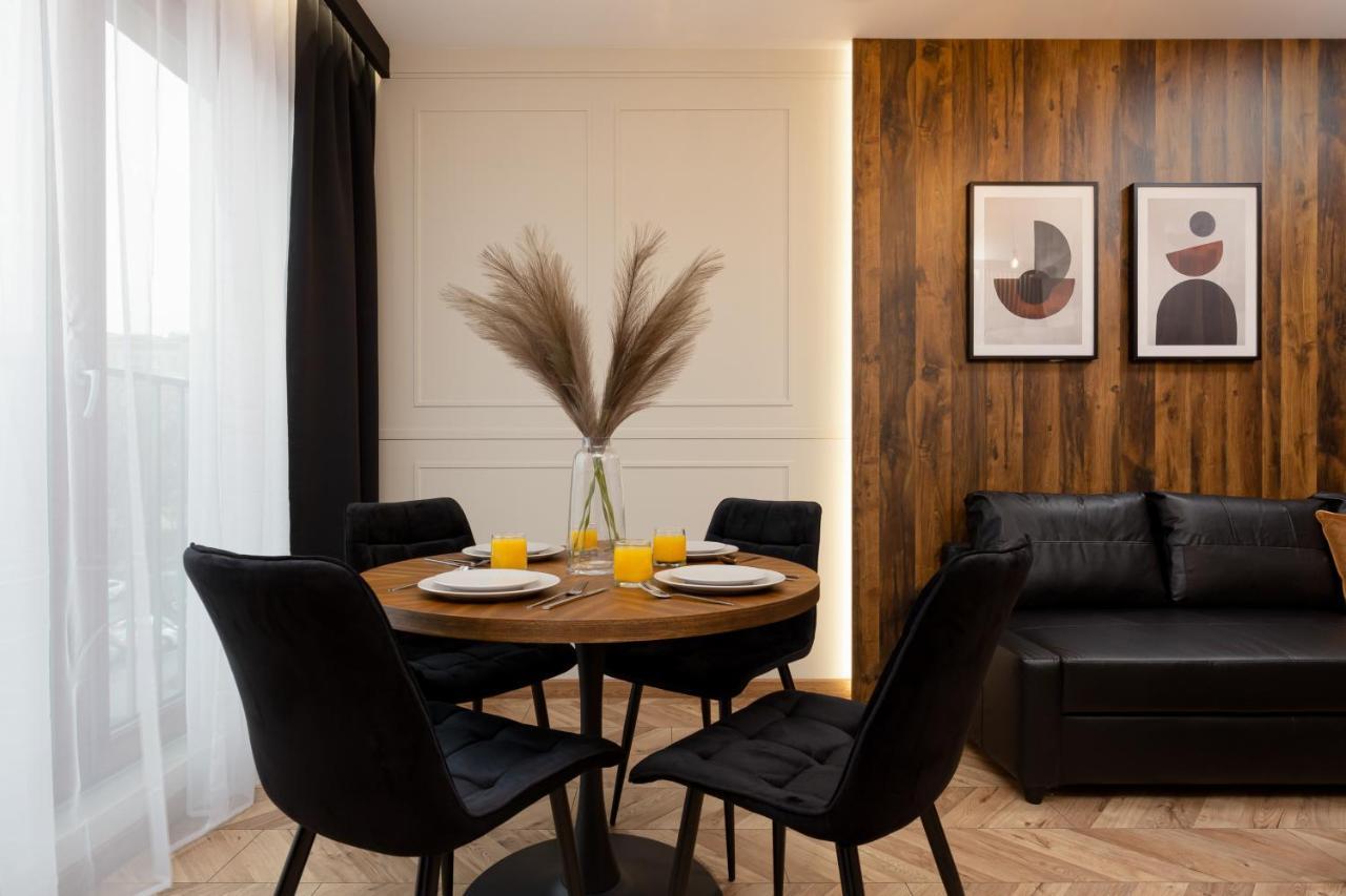 Awangarda Apartment Warsaw Ochota By Renters Prestige Экстерьер фото